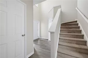 7076 Biltmore Trce, Lithonia, GA 30058 - Photo 6