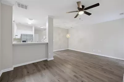 7076 Biltmore Trace, Lithonia, GA 30058 - Photo 14