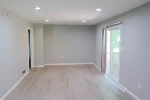 2455 Thornton Dr, Atlanta, GA 30349 - Photo 32