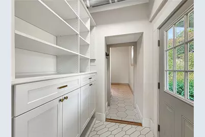 691 Florence Place NW, Atlanta, GA 30318 - Photo 14