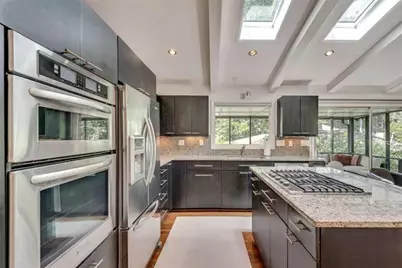 2588 Flair Knoll Drive, Atlanta, GA 30345 - Photo 20