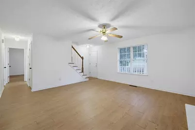 5118 Big Spruce Trail, Gainesville, GA 30507 - Photo 6