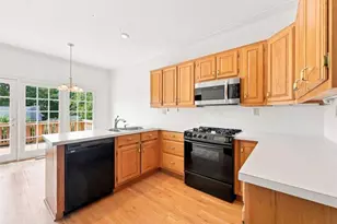 4345 Hambrick Pl, Stone Mountain, GA 30083 - Photo 6