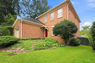 4345 Hambrick Pl, Stone Mountain, GA 30083 - Photo 2