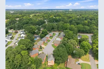 4345 Hambrick Place, Stone Mountain, GA 30083 - Photo 32