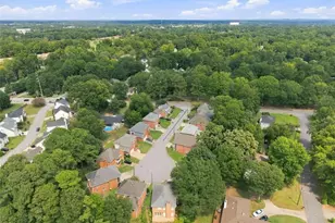 4345 Hambrick Pl, Stone Mountain, GA 30083 - Photo 32