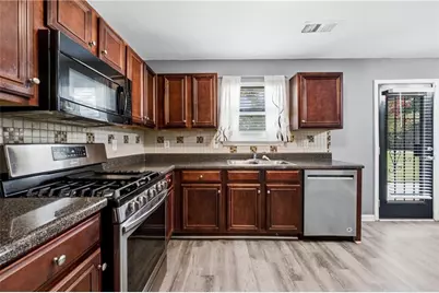3672 Rosebud Park Drive, Snellville, GA 30039 - Photo 8