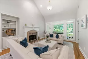 2372 Habersham Dr SW, Marietta, GA 30064 - Photo 26