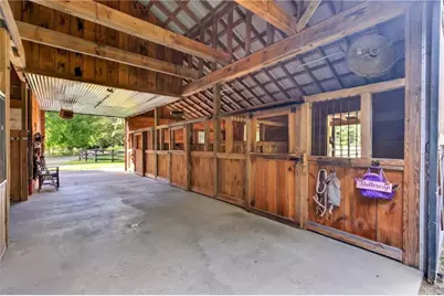 456 E Valley Road NE, Rydal, GA 30171 - Photo 36