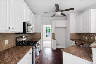 310 Mansfield Way, Stockbridge, GA 30281 - Photo 14