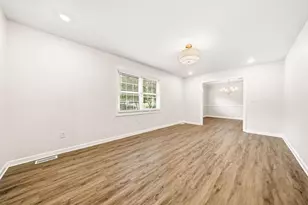 231 Suburban Dr, Kennesaw, GA 30144 - Photo 12