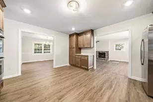 231 Suburban Dr, Kennesaw, GA 30144 - Photo 8