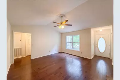 103 Saddlebrook Court, Lagrange, GA 30240 - Photo 12