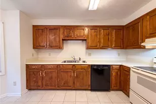 103 Saddlebrook Ct, Lagrange, GA 30240 - Photo 6