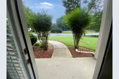 3229 Creek Trace E, Powder Springs, GA 30127 - Photo 2