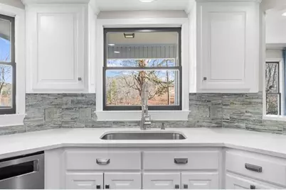 6313 Shoreland Circle, Buford, GA 30518 - Photo 24