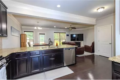 11661 Davenport Lane, Johns Creek, GA 30005 - Photo 8