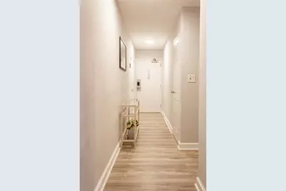 300 W Peachtree St 21 J W, Atlanta, GA 30332 - Photo 10