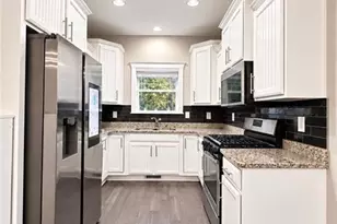 1783 Boulder Walk Ln SE, Atlanta, GA 30316 - Photo 8