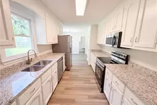 806 Ruswood Rd, Winder, GA 30680 - Photo 2