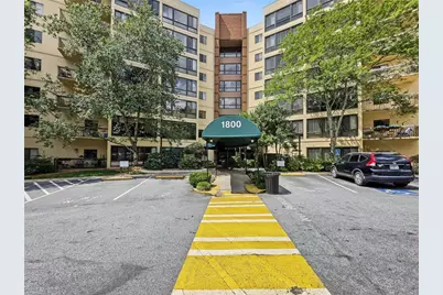 1800 Clairmont Lk #A525, Decatur, GA 30033 - Photo 2