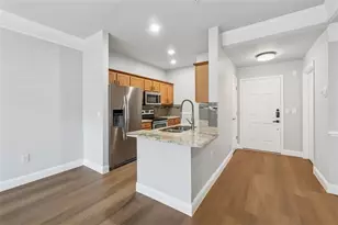 2700 Pine Tree Road NE, Atlanta, GA 30324 - Photo 10