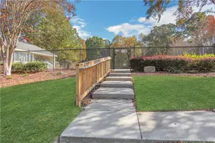 1468 Briarwood Rd NE, Atlanta, GA 30319 - Photo 32