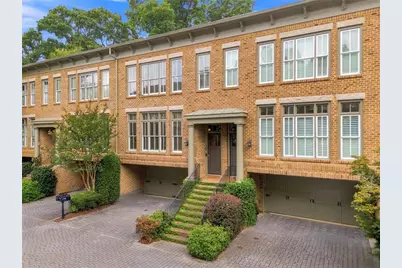 817 Highland Green Way NE, Atlanta, GA 30306 - Photo 2