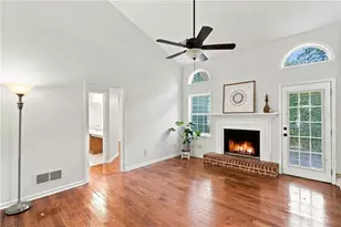410 Rose Creek Pl, Woodstock, GA 30189 - Photo 6