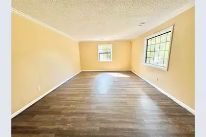 1398 Fairfield Drive SW, Lilburn, GA 30047 - Photo 10