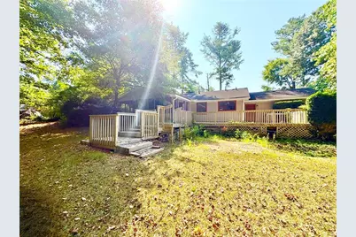 1398 Fairfield Drive SW, Lilburn, GA 30047 - Photo 24