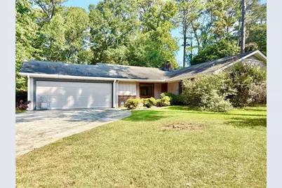 1398 Fairfield Drive SW, Lilburn, GA 30047 - Photo 2