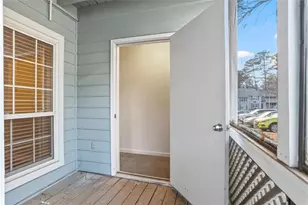 4120 Riverlook Pkwy SE, Marietta, GA 30067 - Photo 6