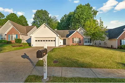 2260 Carlysle Cove Drive, Lawrenceville, GA 30044 - Photo 6