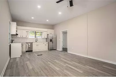 234 S Thomas Street, Elberton, GA 30635 - Photo 8