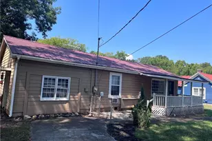 207 N Main St, Adairsville, GA 30103 - Photo 4
