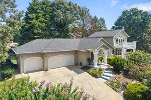 9220 Mainsail Dr, Gainesville, GA 30506 - Photo 2
