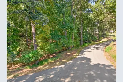 3550 Lodgehaven Drive, Gainesville, GA 30506 - Photo 2