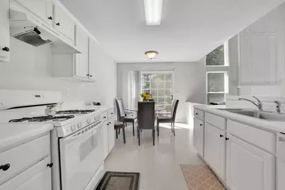 480 Stambridge Court, Johns Creek, GA 30005 - Photo 4