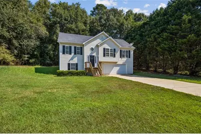208 Albert Lane, Jefferson, GA 30549 - Photo 4