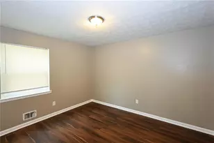 7362 Penland Dr, Riverdale, GA 30296 - Photo 16