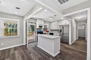 3045 Lindon Ln, Decatur, GA 30033 - Photo 8
