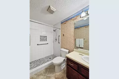 1800 Clairmont Lk #A725, Decatur, GA 30033 - Photo 16