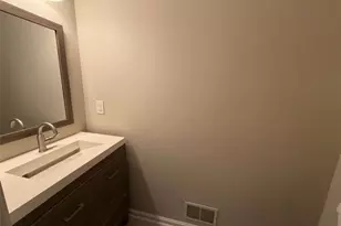 1970 Wynfield Point Dr, Buford, GA 30519 - Photo 10