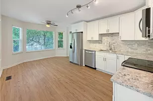 2899 Cardinal Trce, Duluth, GA 30096 - Photo 6