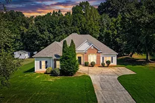 150 Stewart Hollow Ln, Covington, GA 30016 - Photo 1