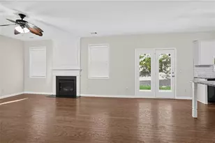 541 Collingsworth Ln, Lawrenceville, GA 30043 - Photo 6