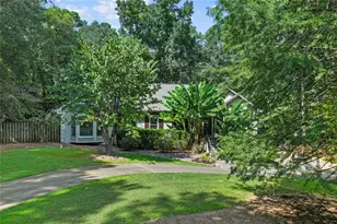 127 Caracas Dr, Woodstock, GA 30188 - Photo 6