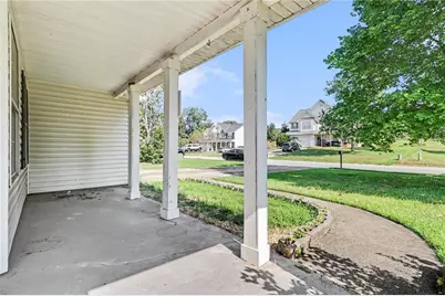 794 Baskins Circle, Winder, GA 30680 - Photo 8
