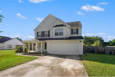 794 Baskins Circle, Winder, GA 30680 - Photo 1